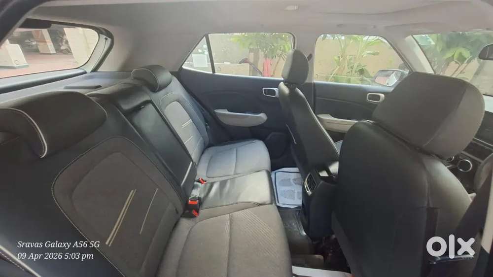 Hyundai Venue Diesel Sx(o) Duel Top End Model