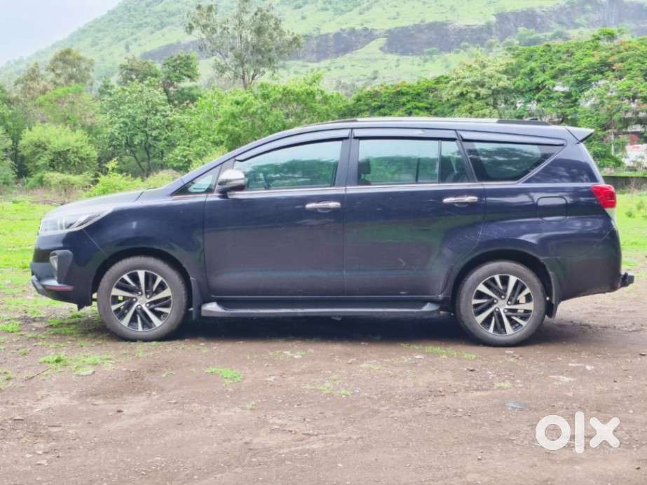 Toyota Innova Crysta 2.8 Zx At 7 Seater, 2021, Diesel