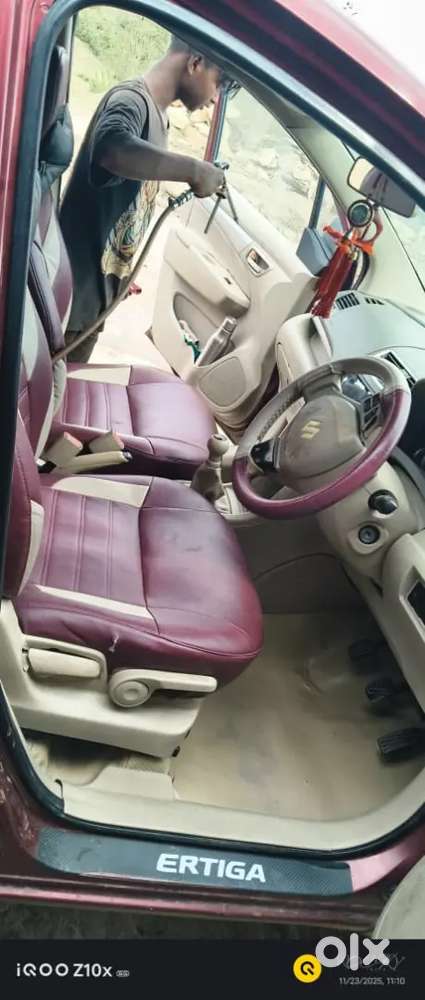 Maruti Suzuki Ertiga 2013 Diesel 120000 Km Driven