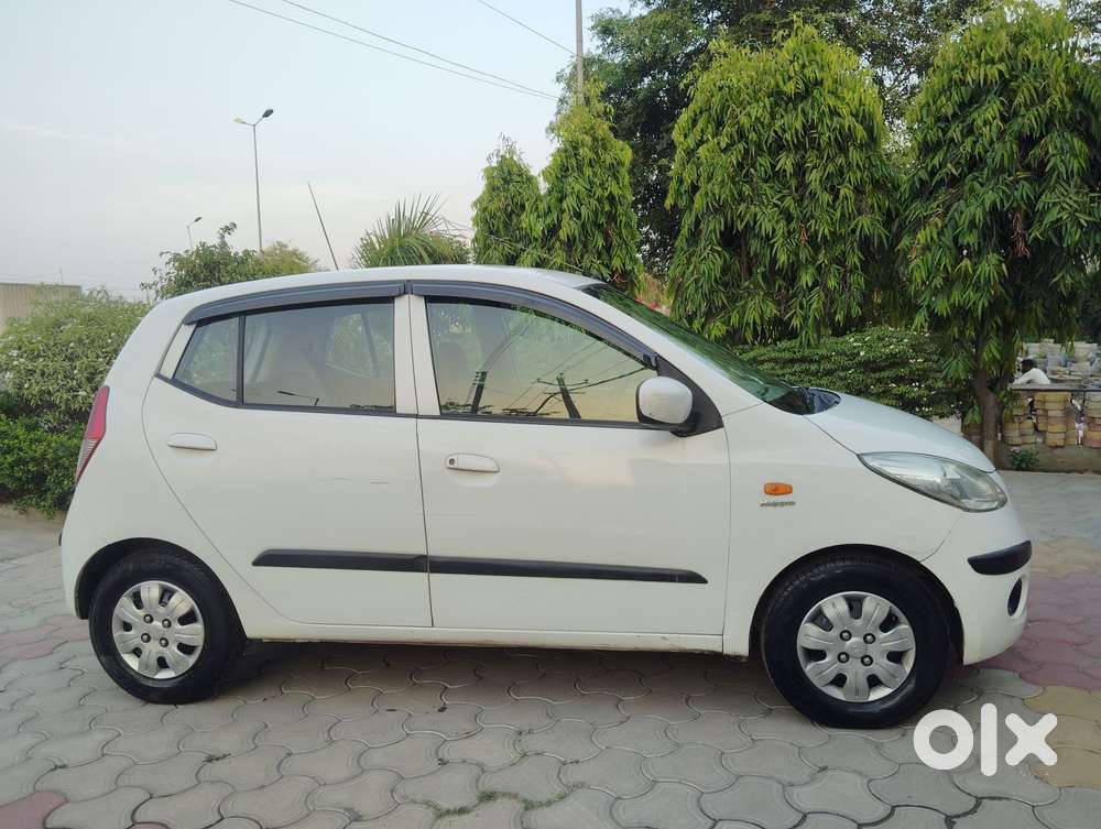 Hyundai I10 Magna Automatic, 2010, Petrol