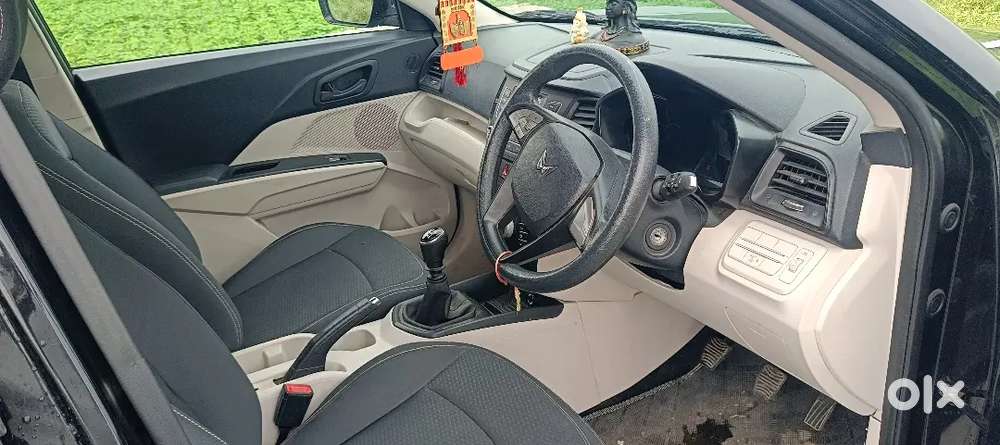 Mahindra Xuv300 2023 Petrol Manual