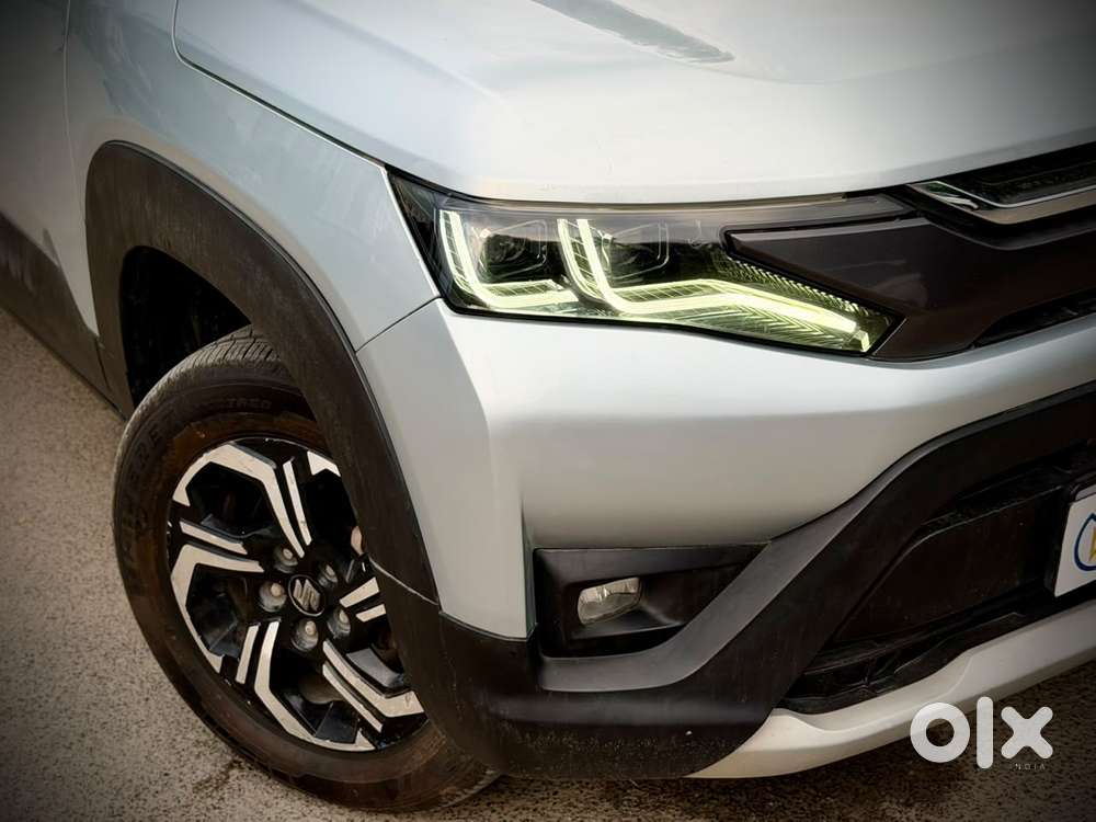 Maruti Suzuki Brezza 1.5 Zxi Plus Smart Hybrid, 2022, Petrol