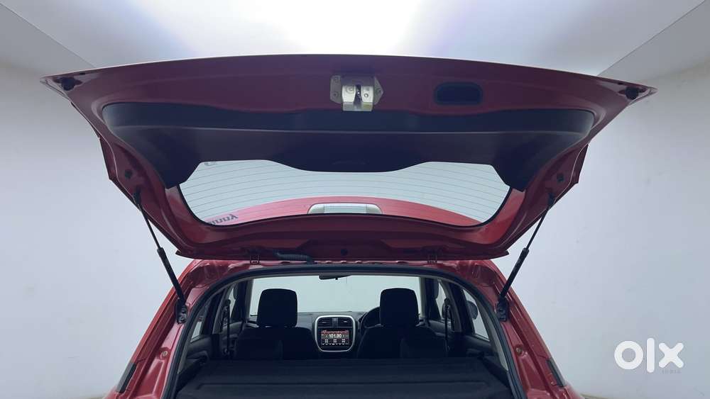 Maruti Suzuki Vitara Brezza 1.5 Vxi At, 2021, Petrol