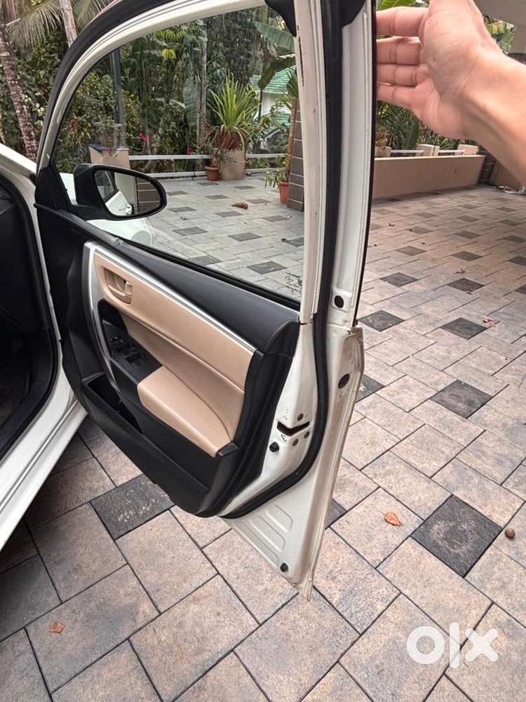 Toyota Corolla Altis 2014 Diesel Well Maintained