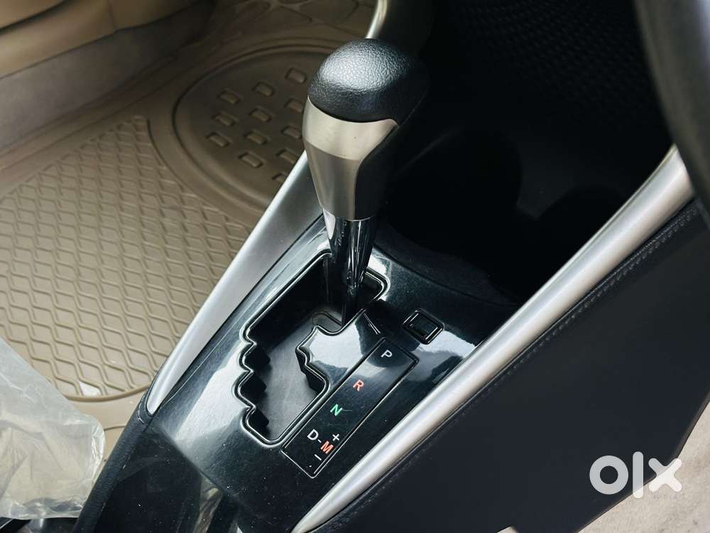 Toyota Yaris G Cvt, 2020, Petrol