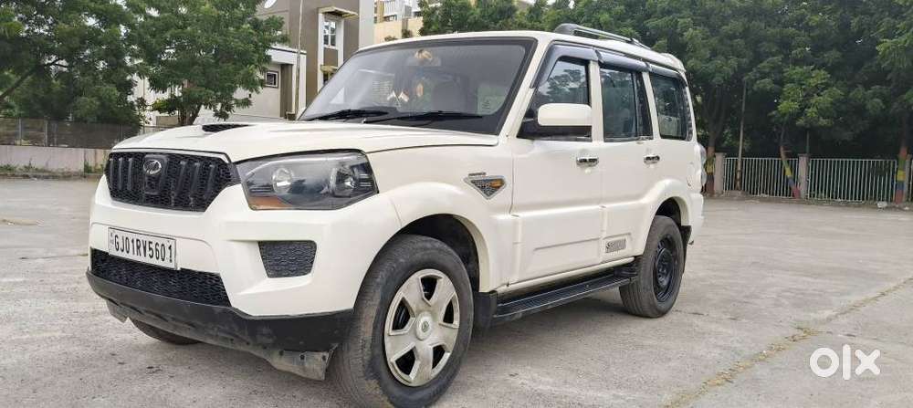 Mahindra Scorpio S6, 2016, Diesel