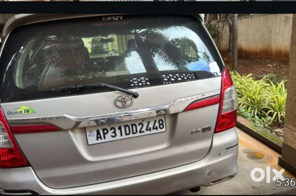 Car Is Good Condition, Silky Gold Colour, Show Room Track