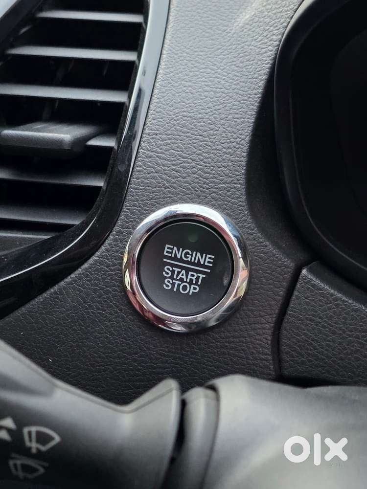Ford Figo Petrol Titanium, 2018, Petrol