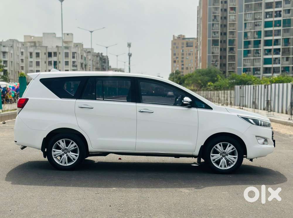 Toyota Innova Crysta 2.8 Zx At, 2017, Diesel