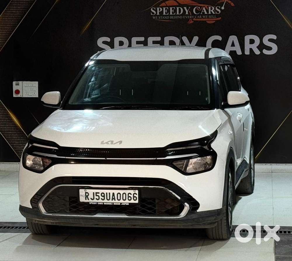 Kia Carens D1.5 6mt Premium 07, 2023, Diesel