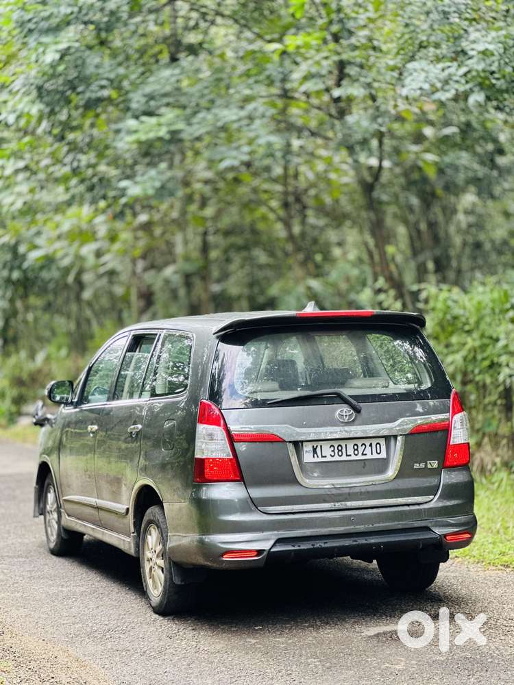 Toyota Innova 2.5 Vx 8 Str, 2012, Diesel