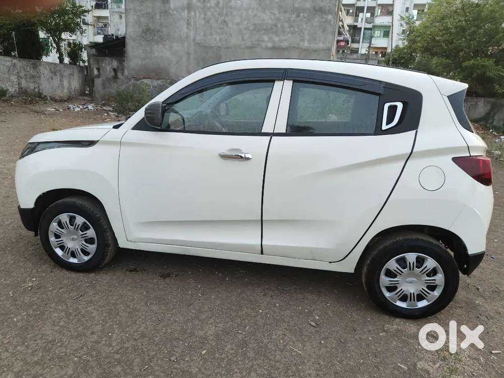Mahindra Kuv Trip100
2018 1st Owner 
Petrol Cng Company Fited
Km96455