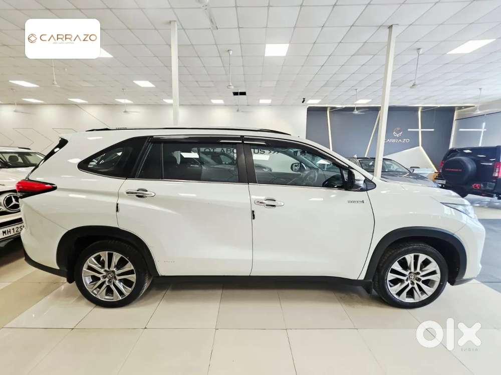 Toyota Innova Hycross 2.0 Zx Hybrid 7 Str, 2024, Petrol