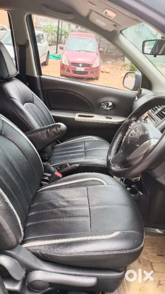 Nissan Micra Xv Cvt, 2017, Petrol