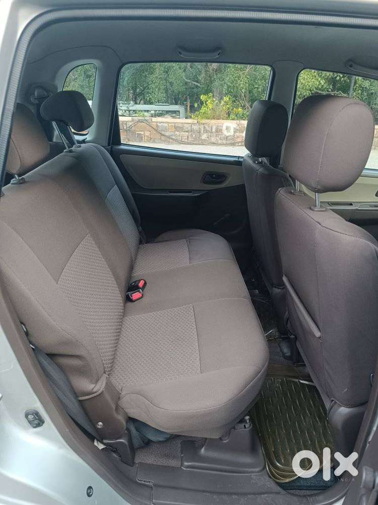 Maruti Suzuki Zen Estilo Lxi Bs Iv, 2011, Petrol