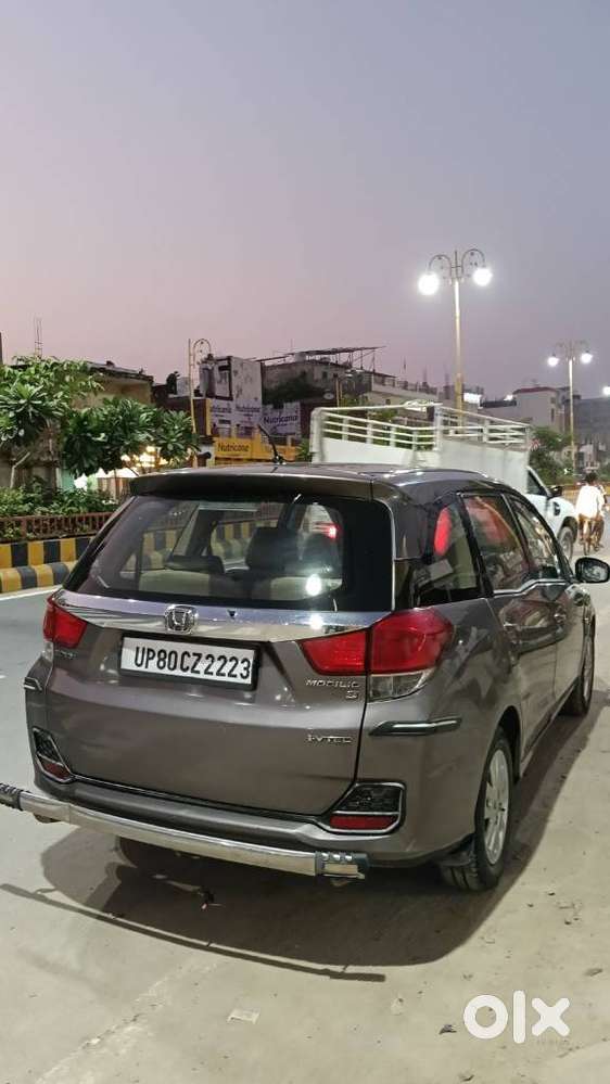 Honda Mobilio, 2014, Petrol