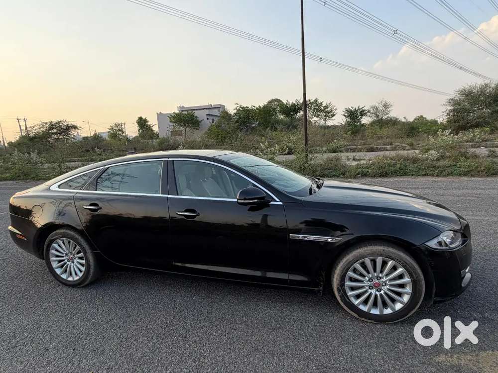 Jaguar Xj 2017 Petrol Well Maintained