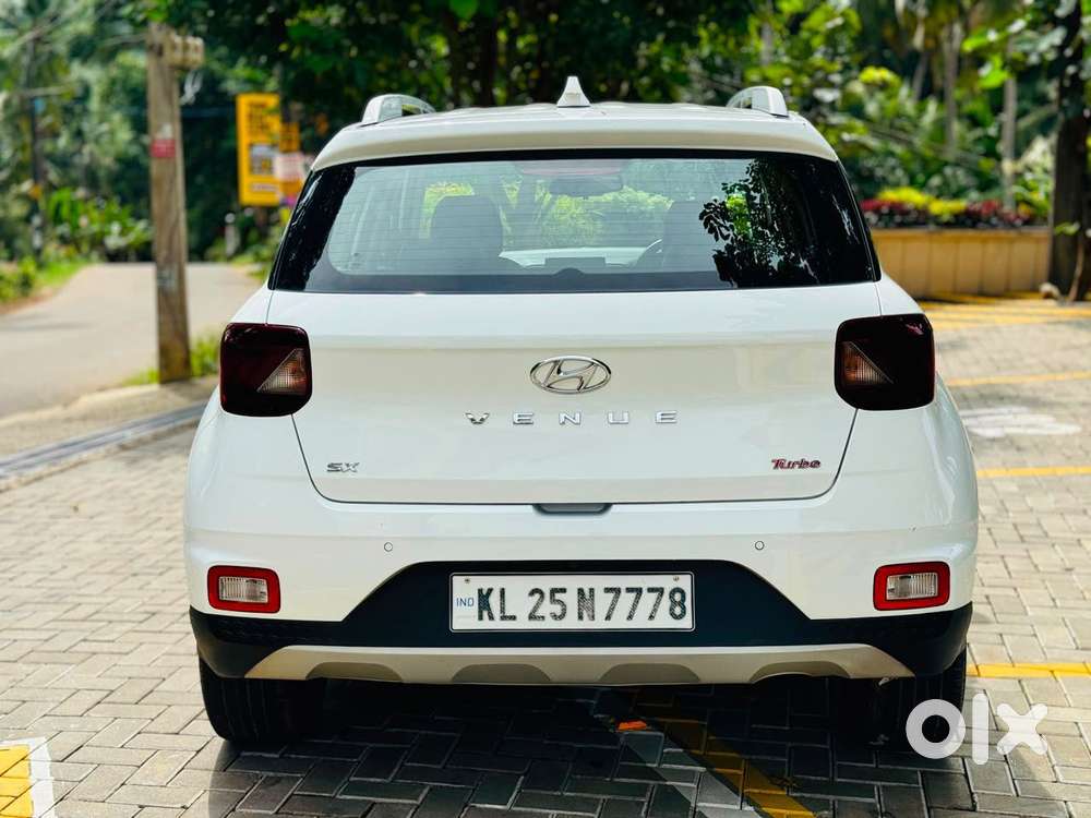 Hyundai Venue Sx Plus Turbo Dct, 2020, Petrol