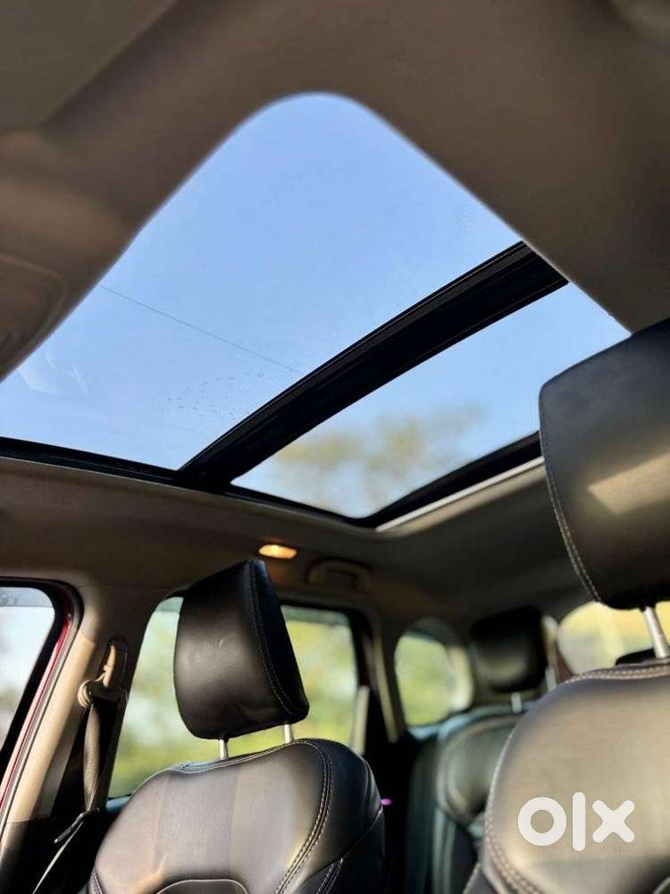 Maruti Suzuki Grand Vitara 1.5 Zeta Plus Dual Tone Intelligent Hybri..