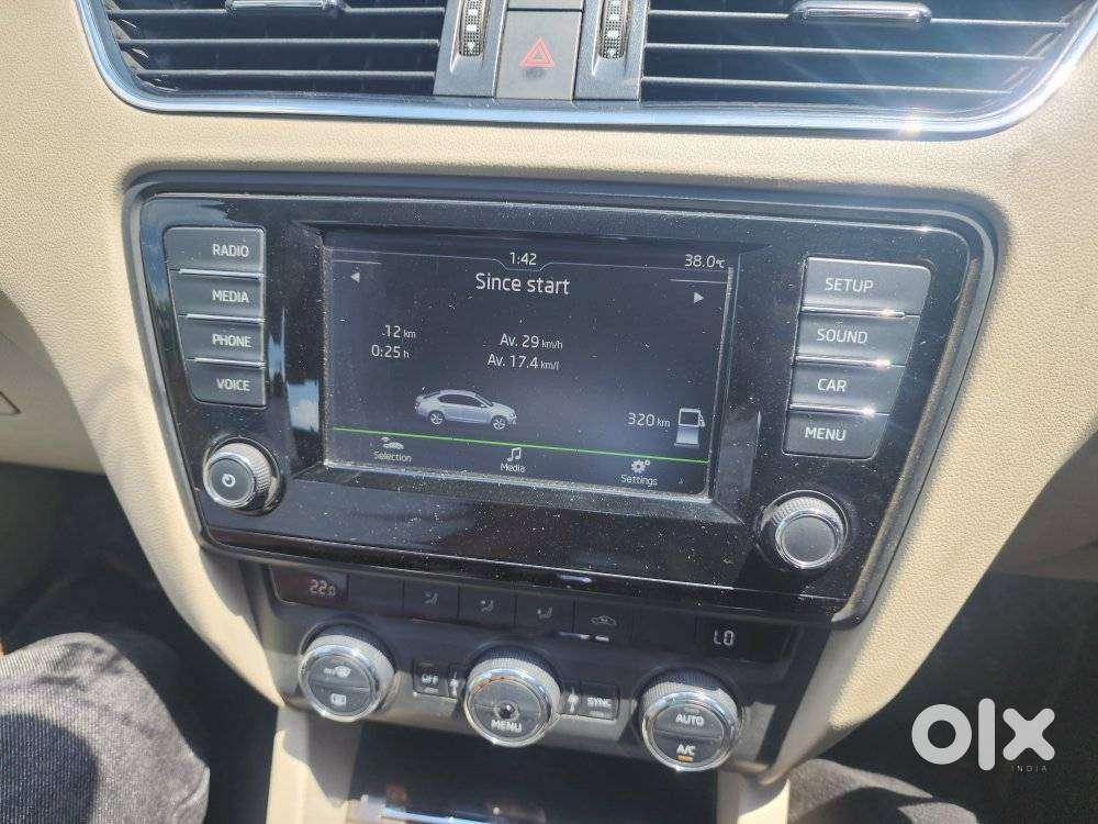 Skoda Octavia 2013-2017 Ambition Plus 1.8 Tsi At, 2017, Petrol