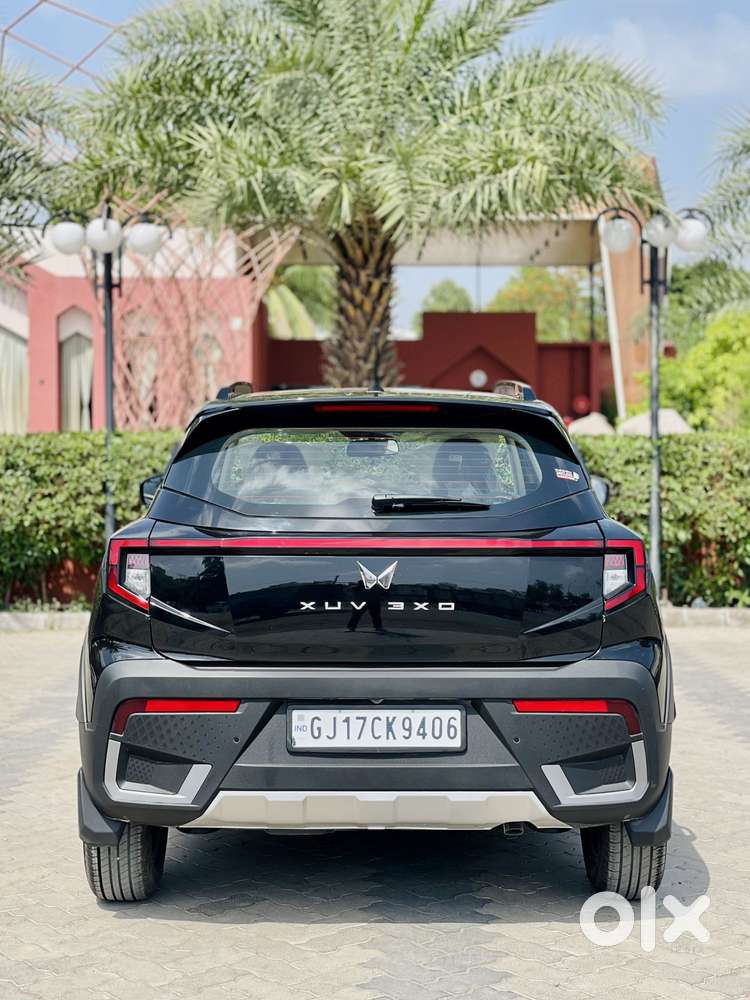 Mahindra Xuv 3xo Ax5 Ds Mt, 2025, Diesel
