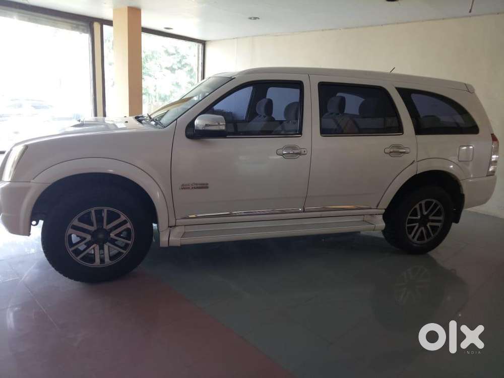 Isuzu Mu 7 2015 Diesel Well Maintained