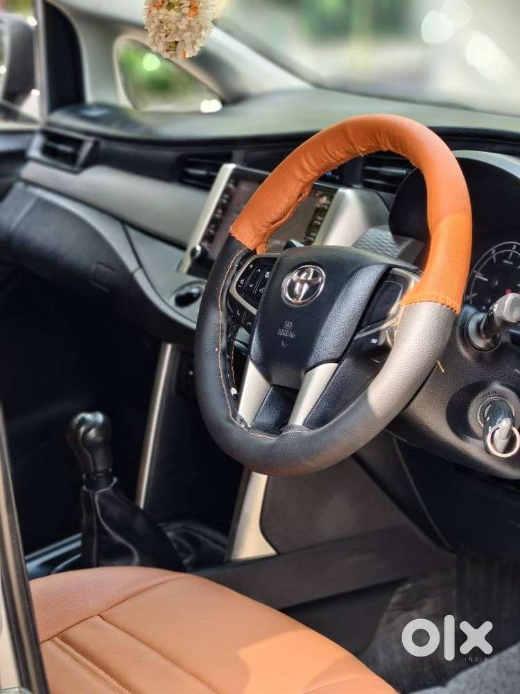 Toyota Innova Crysta 2.4 G Mt 7 Str, 2022, Diesel