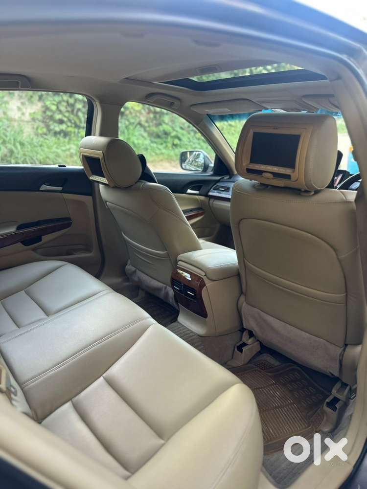 Honda Accord 2.4 Petrol 2014 Showroom Condition
