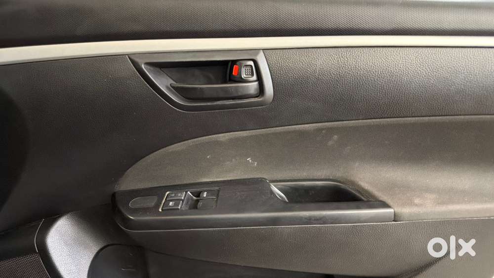 Maruti Suzuki Swift Lxi, 2017, Petrol