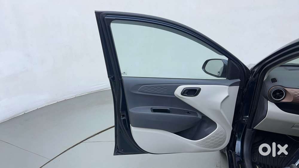 Hyundai Aura [2023-ongoing] 1.2 S Petrol Manual, 2023, Petrol