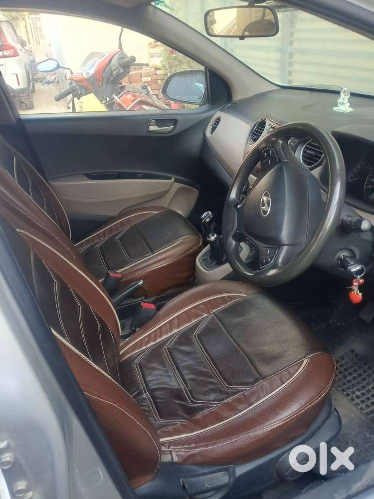 Hyundai Xcent 2015 Diesel Well Maintained
