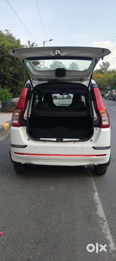 Maruti Suzuki Wagon R 1.0 Lxi Lpg, 2023, Cng & Hybrids