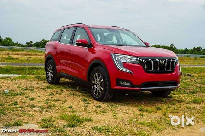 Mahindra XUV700 Diesel 2022