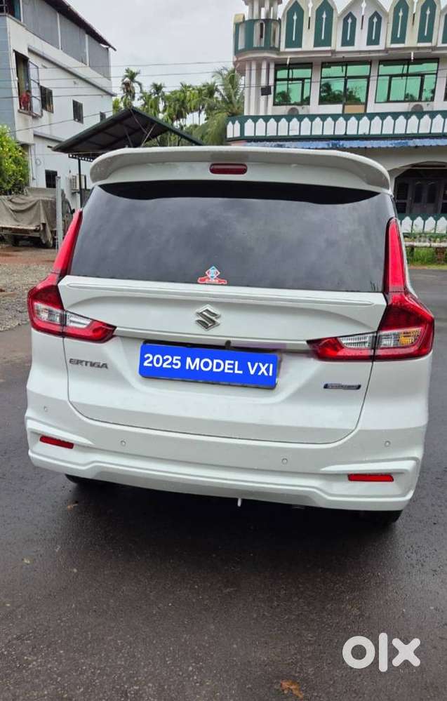 Maruti Suzuki Ertiga Vxi At Petrol, 2025, Petrol