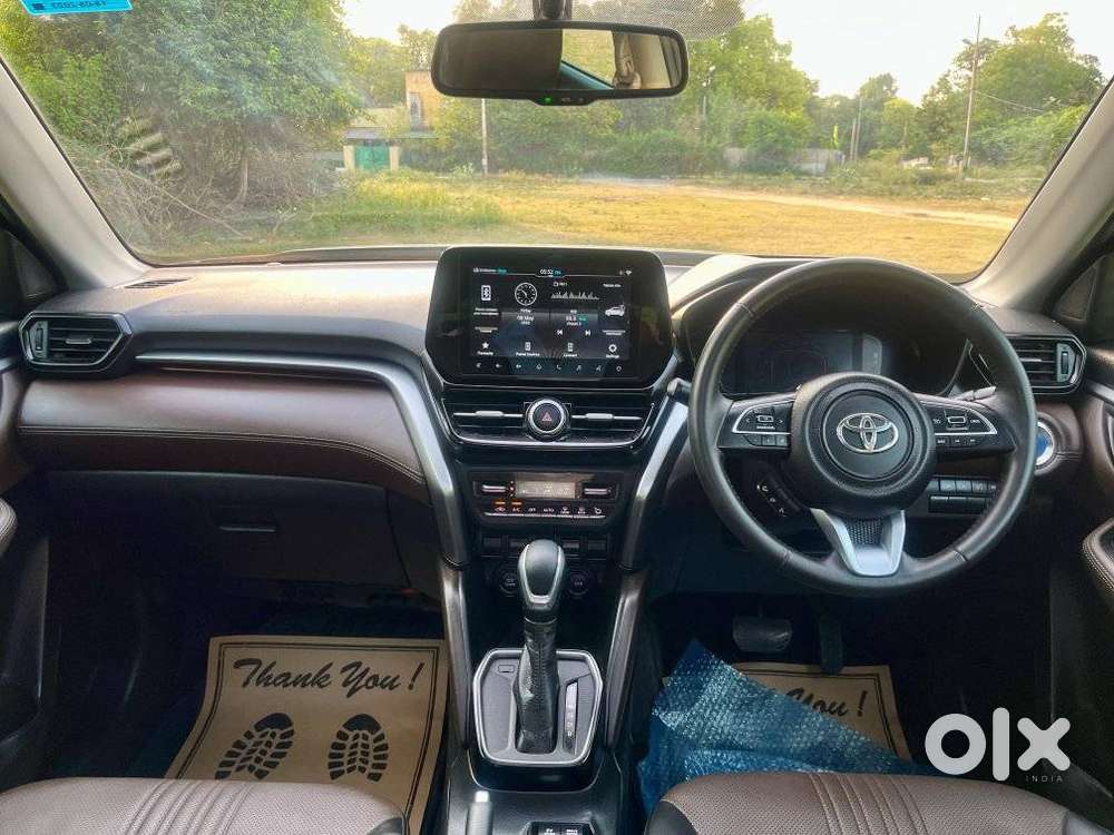 Toyota Urban Cruiser Hyryder 1.5 V Hybrid, 2023, Petrol