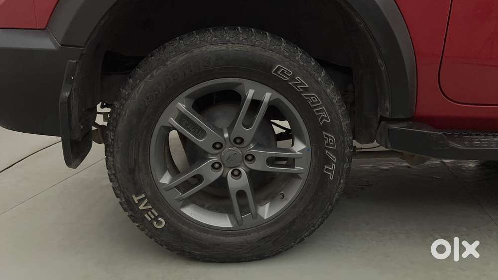 Mahindra Thar Lx Hard Top Diesel Mt Rwd, 2022, Diesel