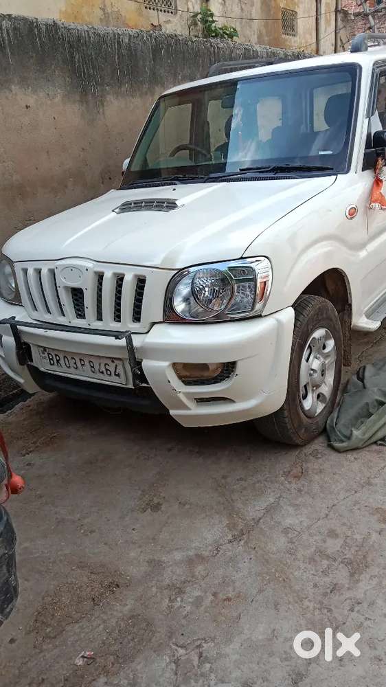 Mahindra Scorpio 2014 Petrol