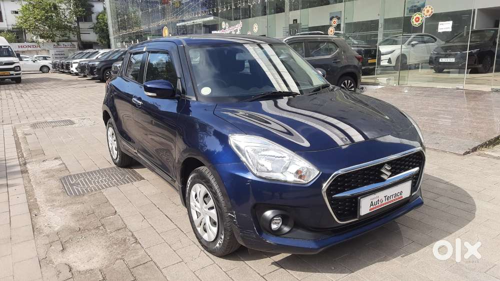 Maruti Suzuki Swift Vxi + Manual, 2021, Petrol