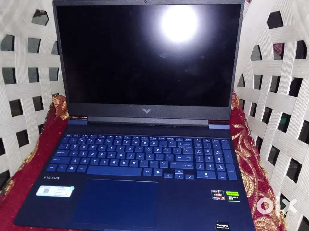 Hp victus 15 2 month old
