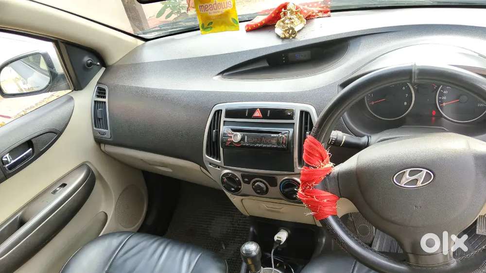 Hyundai I20 Sportz  2013 Model  Premium Hatchback  Good Condition L