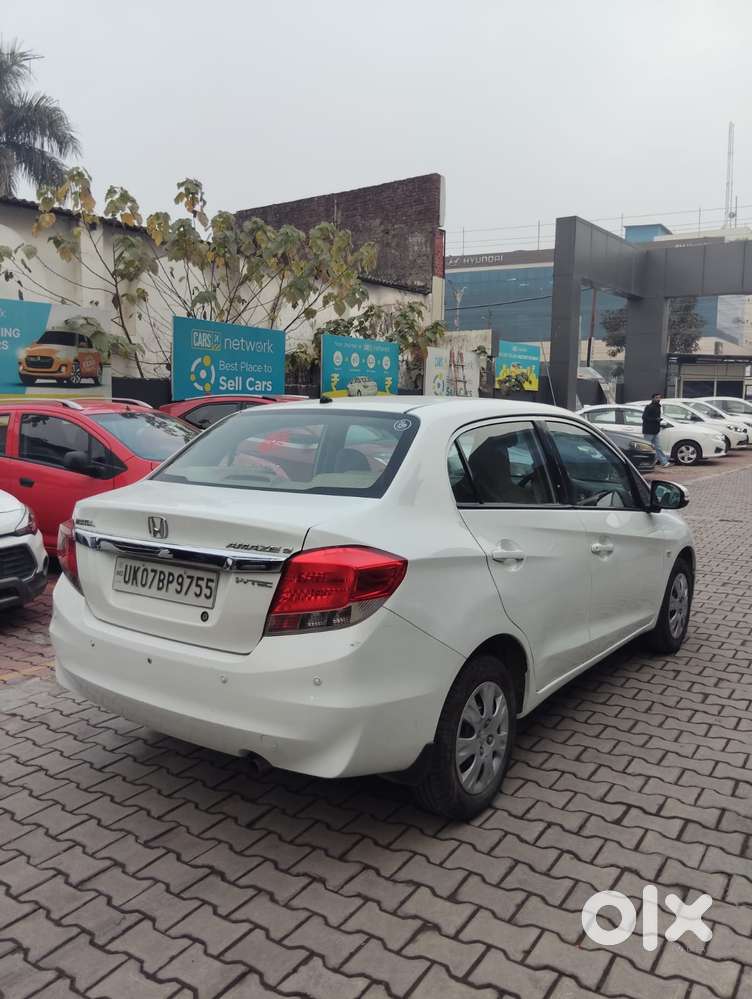 Honda Amaze, 2016, Petrol