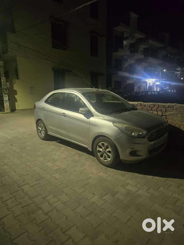 Ford Aspire 2016