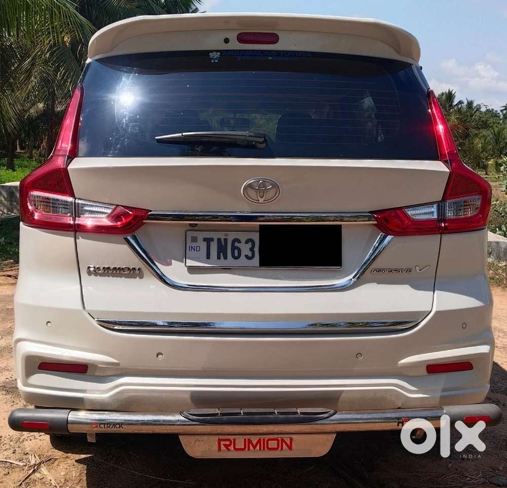 Toyota Rumion V Mt, 2023, Petrol