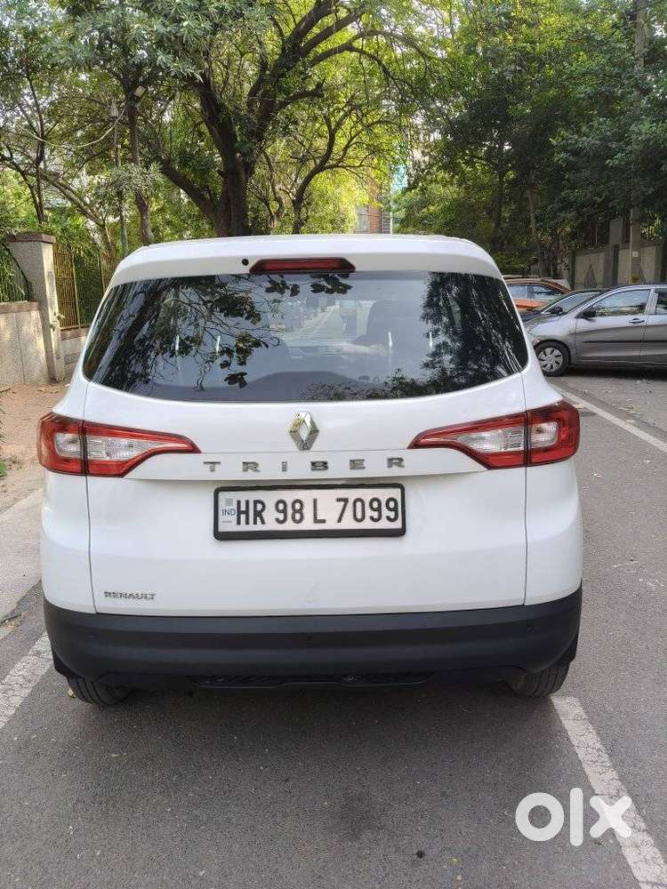 Renault Triber 1.0 Rxe, 2023, Petrol