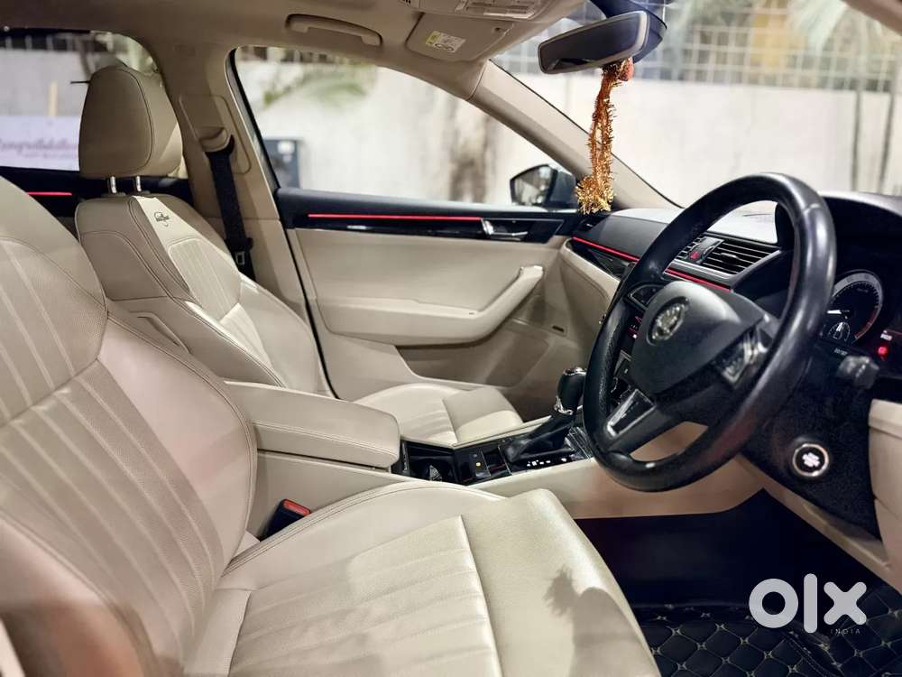 Skoda Superb 2.0 L&k Tsi At, 2020, Petrol