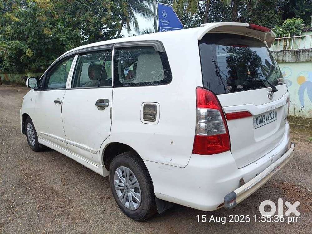 Toyota Innova 2.5 G (diesel) 8 Seater, 2016, Diesel
