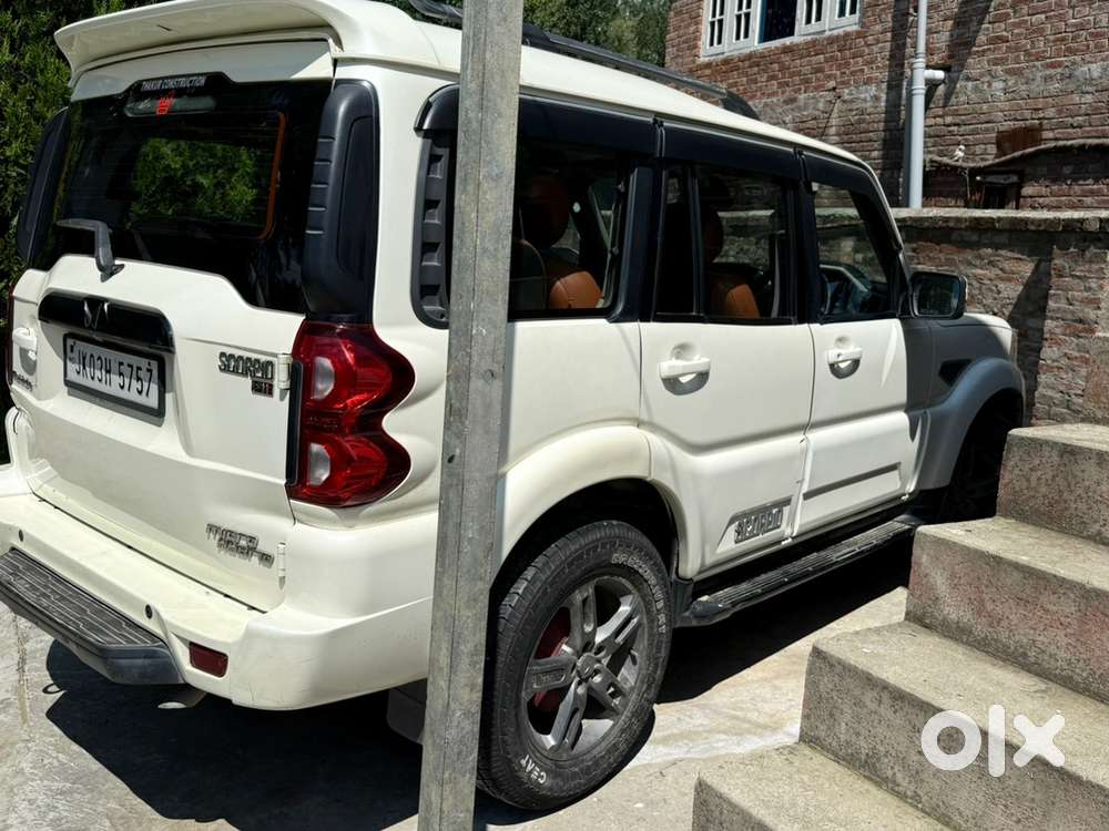 Mahindra Scorpio Classic 2019