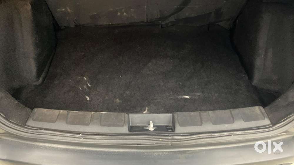Tata Nexon 1.2 Revotron Xt, 2018, Petrol