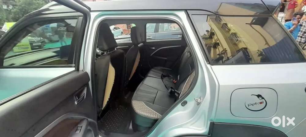 Maruti Suzuki Vitara Brezza 1.5 Zxi Plus At, 2022, Petrol