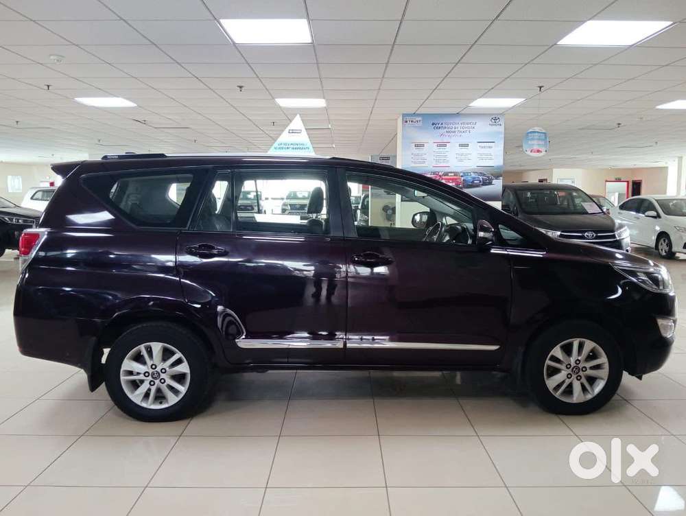 Toyota Innova Crysta 2.4 Gx Mt 8s, 2017, Diesel